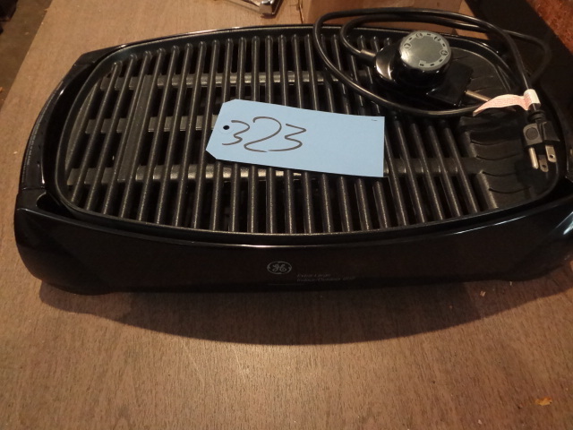 lot 323 image: Electric Grill