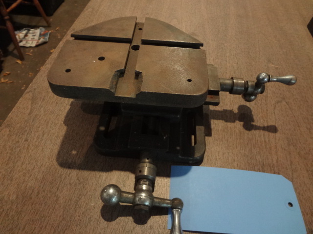 lot 332 image: X-Y Vise for Drill Press