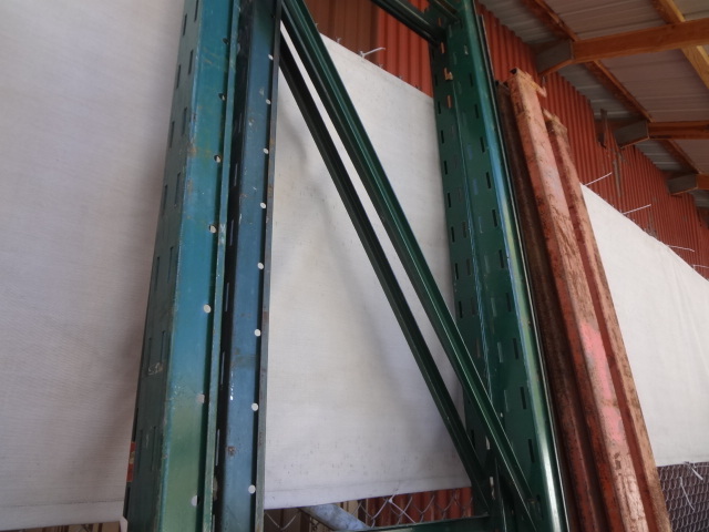 lot 373 image: Pallet Rack