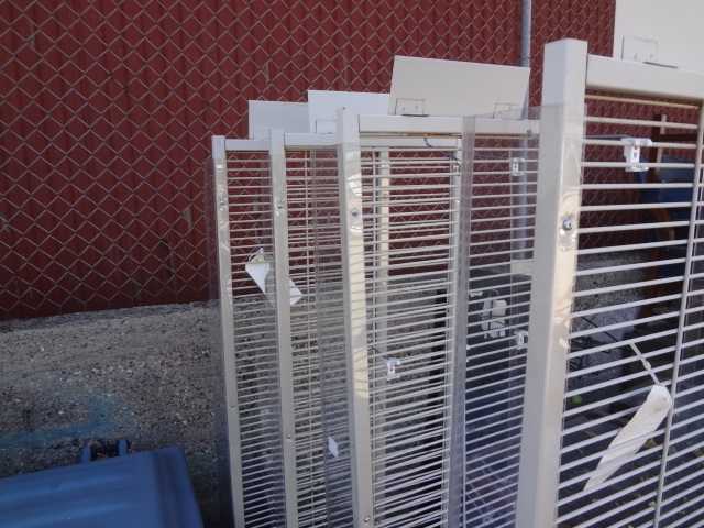 lot 386 image: (4) Metal Display Racks