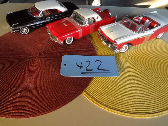 lot 422 image: Fords