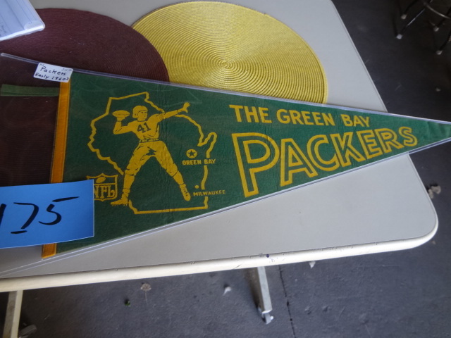 lot 475 image: Very rare Packers Pennant