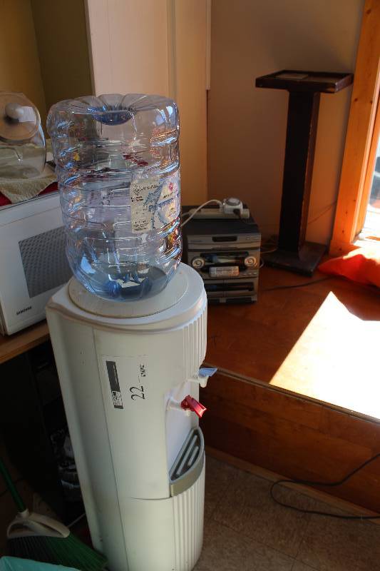 lot 22 image: Water Cooler wCulligan Bottle, Hot & Cold Spigots.
