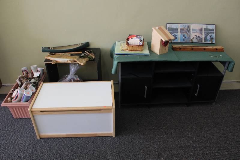 lot 31 image: Floor Lot Including Wooden Chest Decorative Fish Candles And More.