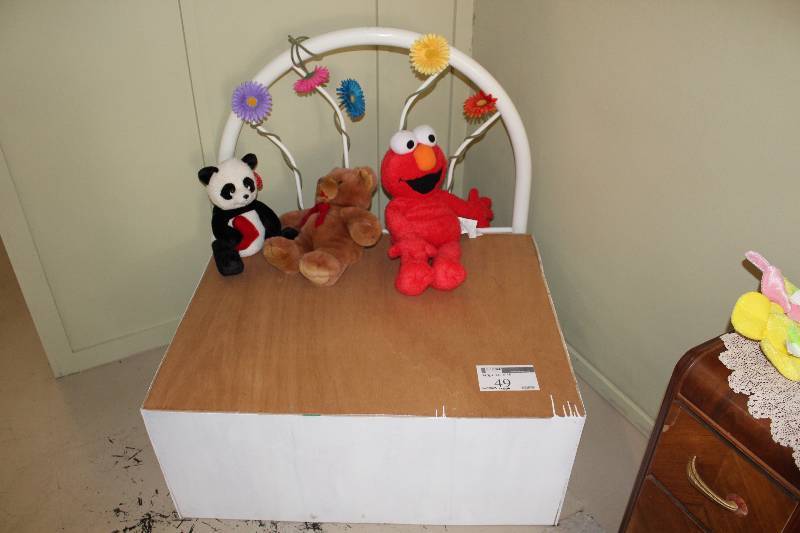 lot 49 image: Wooden Box Include Stuffed Animals.