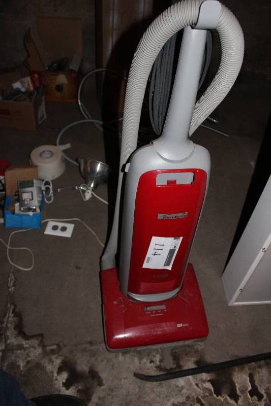 lot 114 image: Upright Vacuum Cleaner.