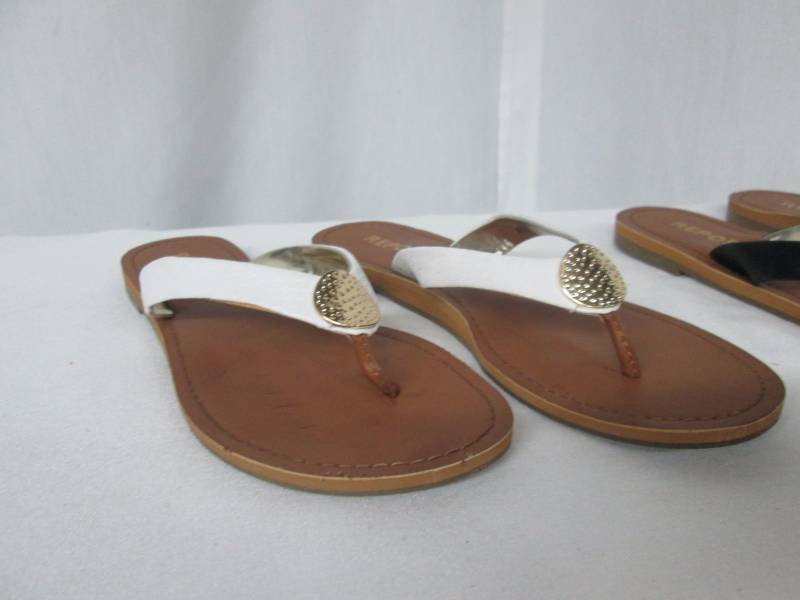 Report Womens Savina Sandal - 2 Pairs