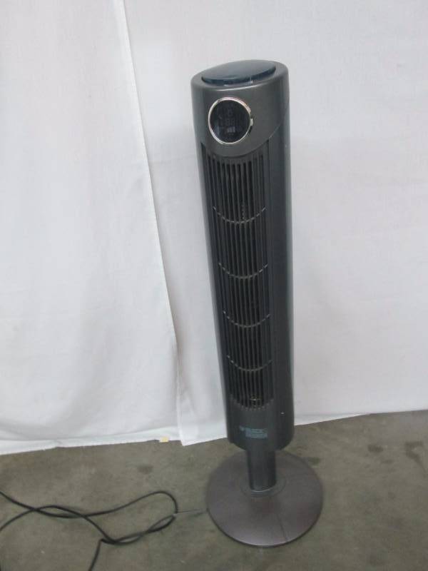 Black & Decker 42 in. Oscillating Tower Fan