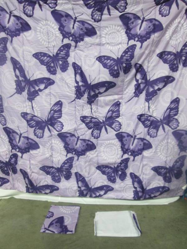 Alcove Flutter Comforter Set - Queen