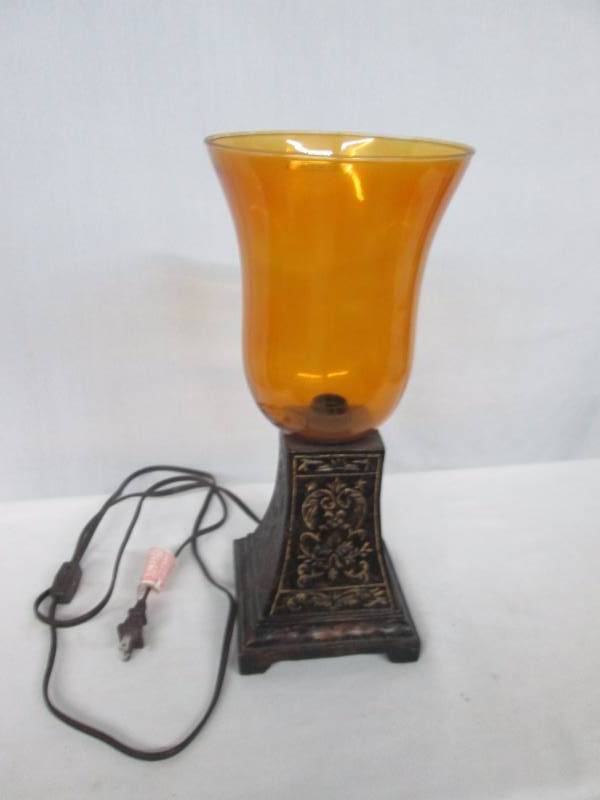 Accent Table Lamp