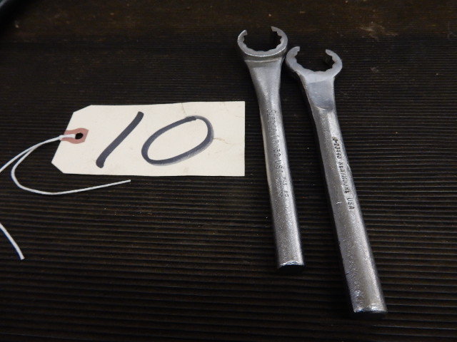 lot 10 image: Snapon Fuel Filter Wrenches for Quadrajet Carbureator.. 1 inch