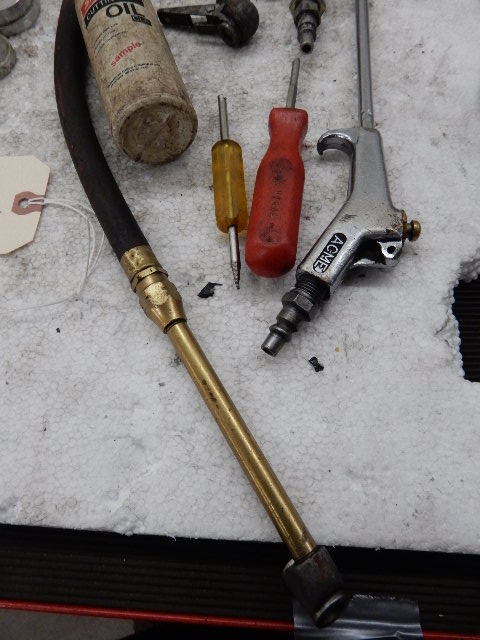 lot 77 image: Bushing Drivers, Thread Chasers, Air Chucks, Blower, Tire Valve Tools, Need greaser, Oil, Milton Air Gauge.. Wire brushes