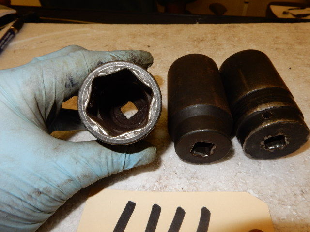 lot 114 image: SNAPON 12in deep well impact, 1 516in  SNAPON 12in deep well impact 35mm No brand 12in deepwell impact,36mm