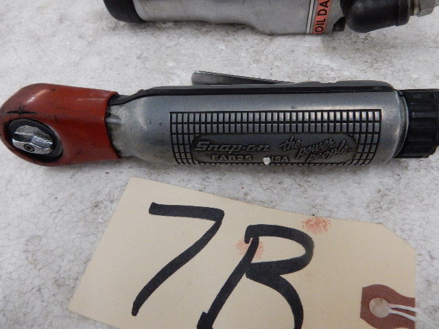 lot 7B image: SNAPON, 14in Air Ratchet.  Chicago Pneumatics 725B Butterfly Air Wrench..  SNAPON, Wrenches..