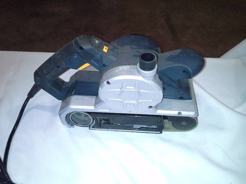 10 Amp 4 in. x 24 in. Variable Speed Professional Belt Sander