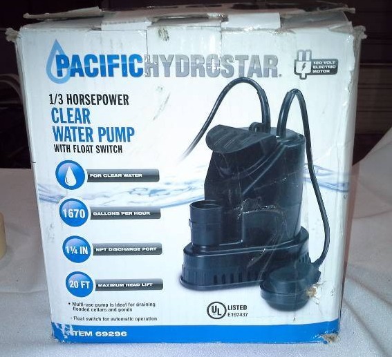 13 HP Submersible Clear Water Pump with Tethered Float 1670 GPH