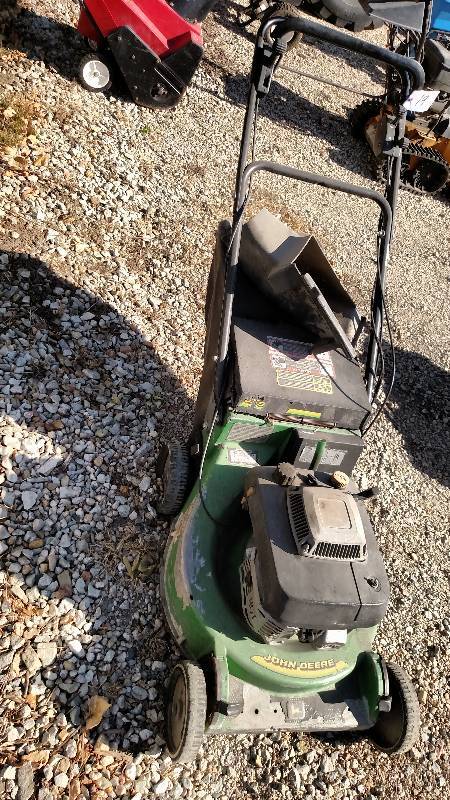 John Deere 20 Push Mower, Works...