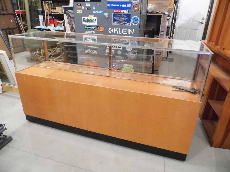 Store Display Case