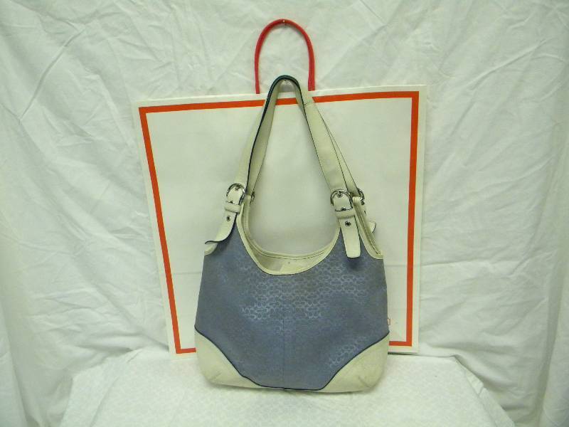 Coach Signature C Hobo
