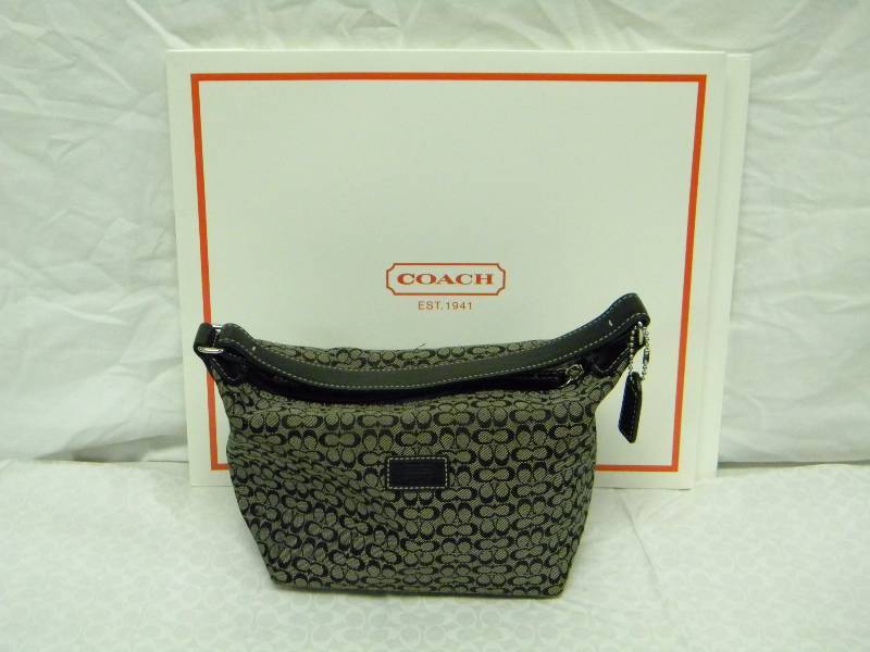 Coach Signature Hobo