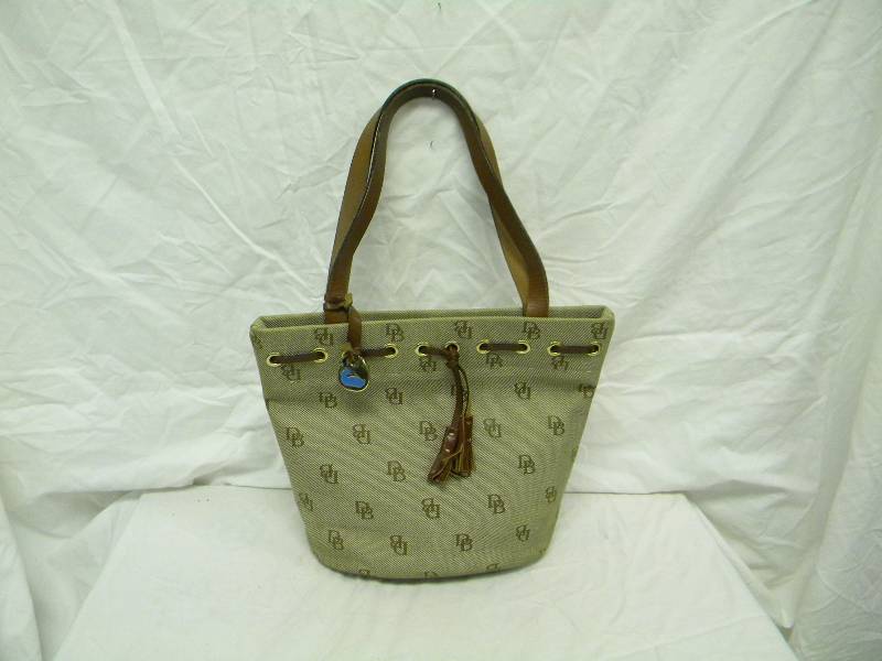 Dooney & Bourke Handbag
