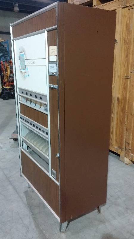 Candy Vending Machine