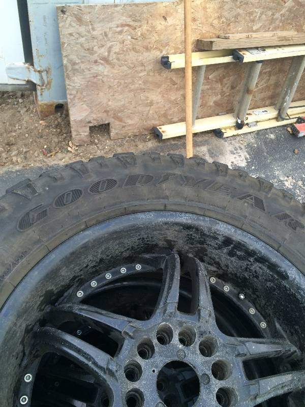 Goodyear Wrangler Off-Road Wheel & Tires