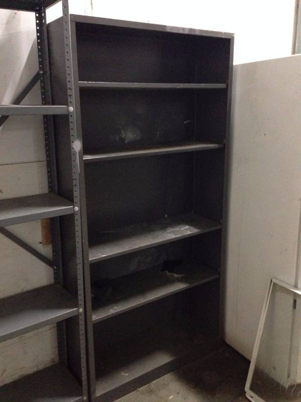 lot 58 image: Metal Shelving 34.5 Inches Wide x ...