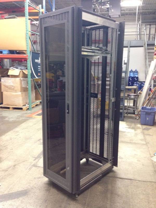 lot 59 image: Server Cabinet on Wheels 24 Inches...