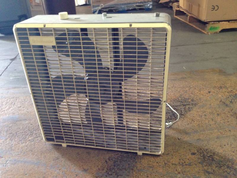 lot 82 image: Box Fan, Working...