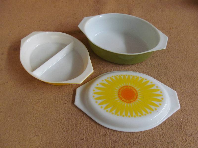 Pyrex Dishes
