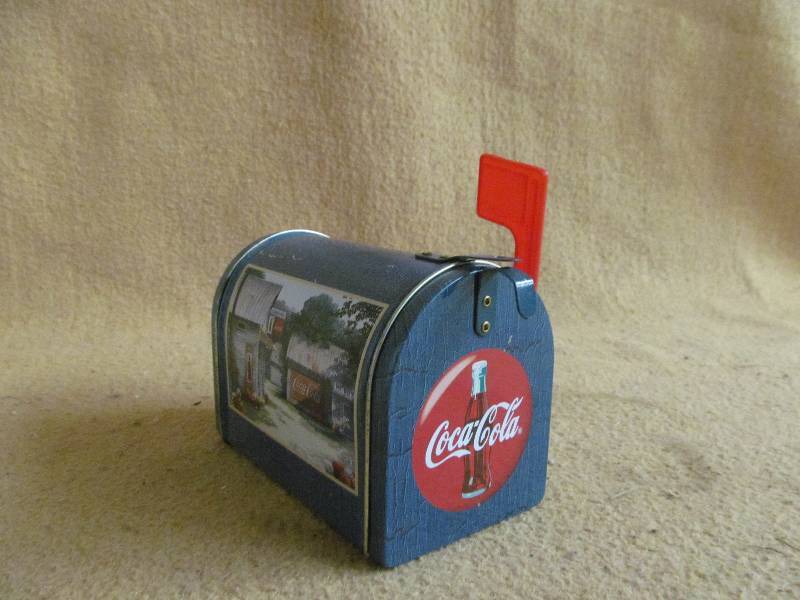 Mini Mailbox