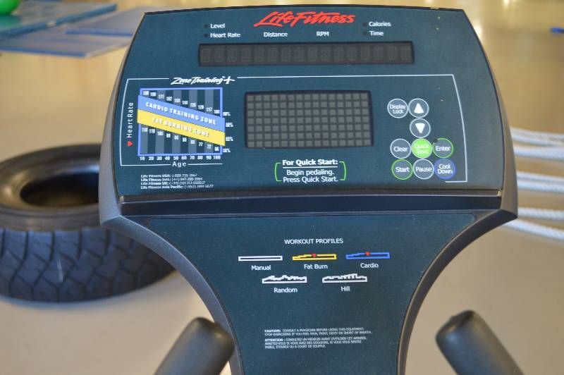 Life Fitness 8500 Elliptical | Cretin-Derham Hall Surplus Weight ...