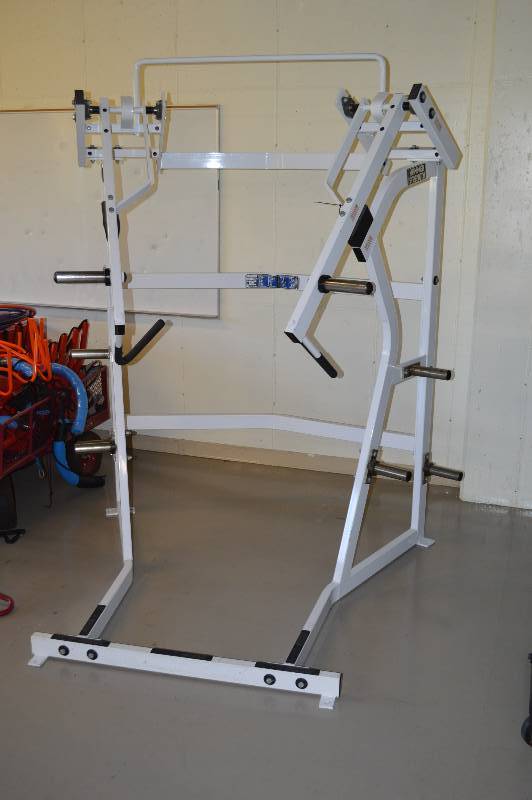 lot 6 image: Hammer Strength Ground Base Jammer