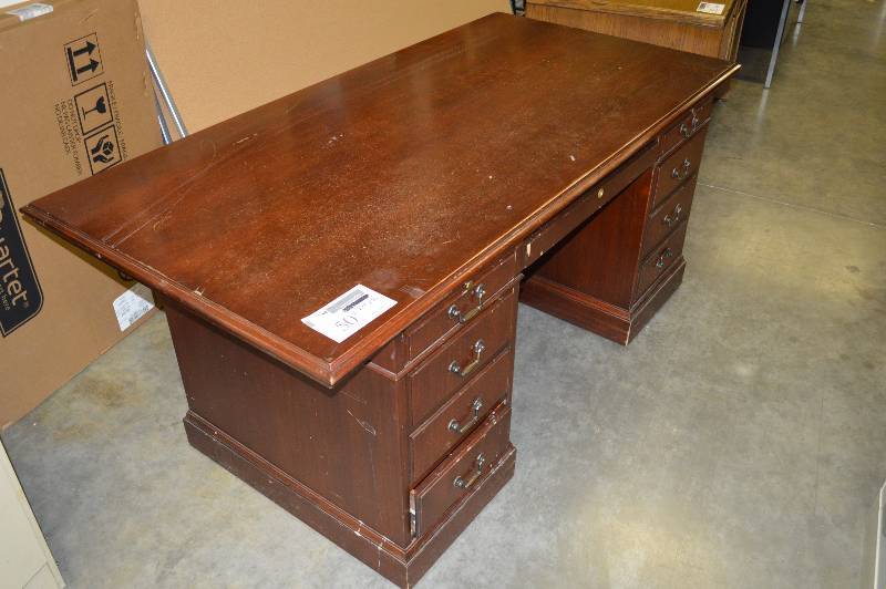 lot 50 image: Wooden Desk with seven drawers
