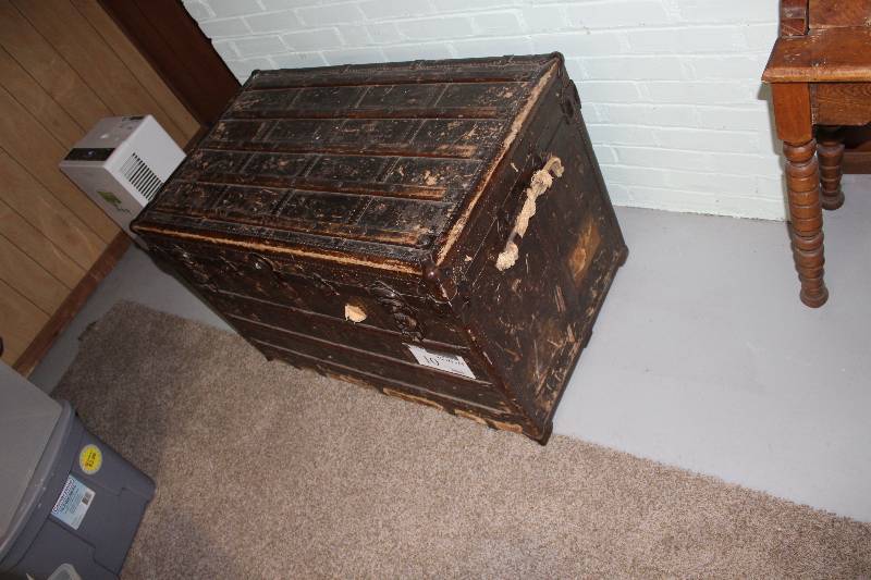 Vintage Steamer Trunk