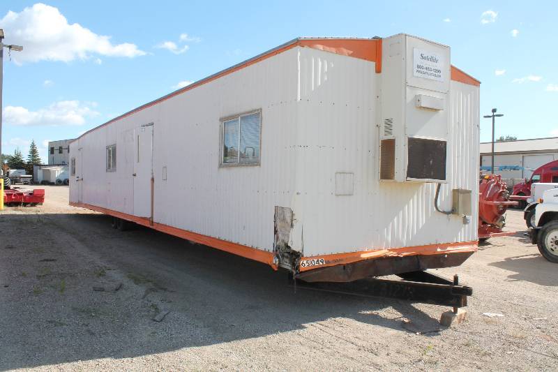 Contractors Trailer wAir Conditioner And Furnished Offices 65049 60-19246 141� x 670� x 140�.
