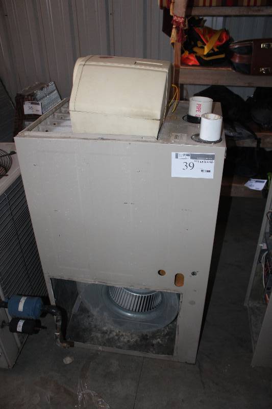 Lennox Air Conditioner MN HS26-024-2P.