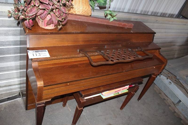 Home Piano wBench & Decorations.