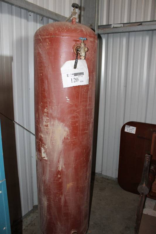 Tank wTop Nozzle Dispenser Goes To Boiler.