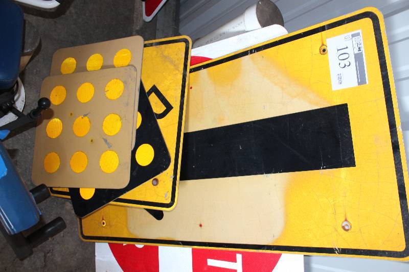 Lot of (3) Miscellaneous Road Signs.