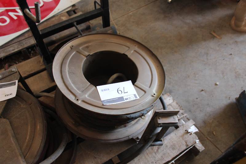 Hose Reel wHose & Fitting.