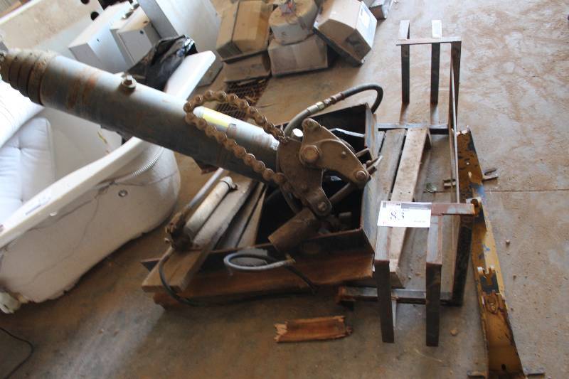 Custom Hoist Model 74-701-156.