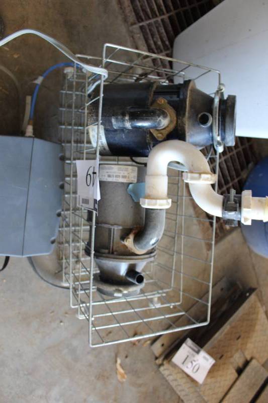 Bin wUnder Sink Garbage Disposal System.