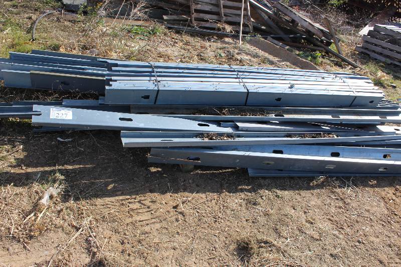 Lot of (46) Metal Pieces Various Sizes & Lengths.