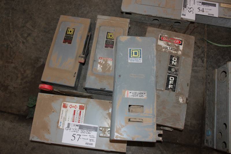Floor Lot Including Safety Switch (4) Electric Controls (1).