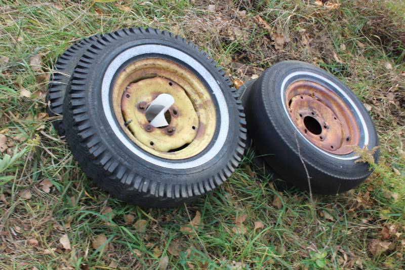 lot 84 image: Lot of (4) Tires wRims.