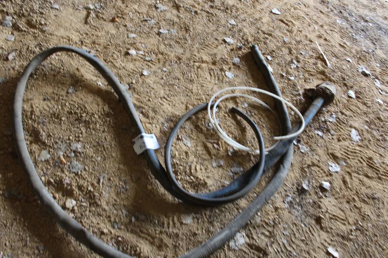 lot 62 image: Miscellaneous Hose.