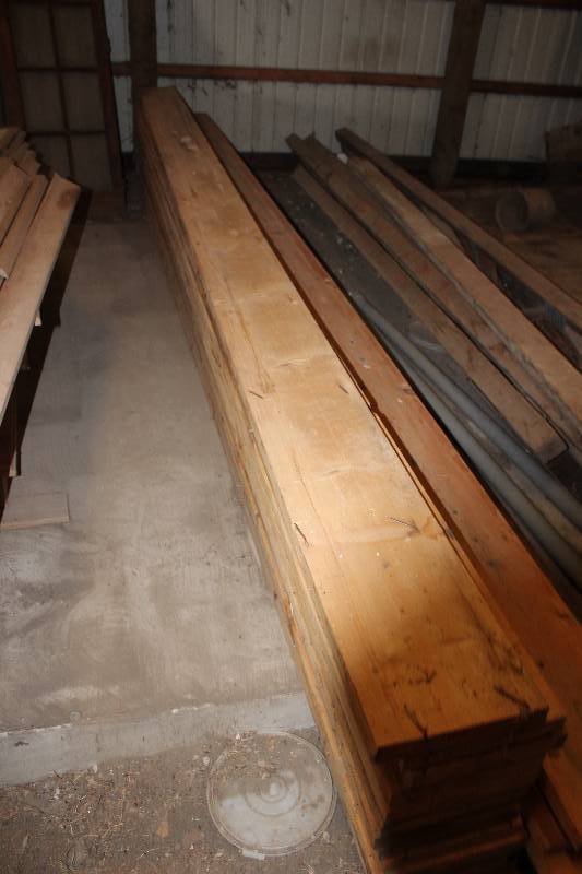 lot 107 image: Lot of (5) Used Pine 2 x 10s 16 Ft. Long.  Used Rafter Boards.