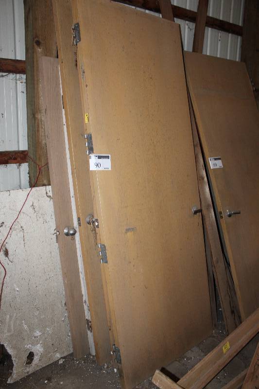 lot 90 image: Solid Core Oak Veneered Doors wFrame 34 x 96.